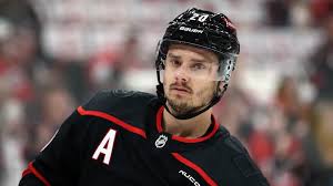 Hurricanes Fall 7–5 to Montreal Despite Career Night from Sebastian Aho